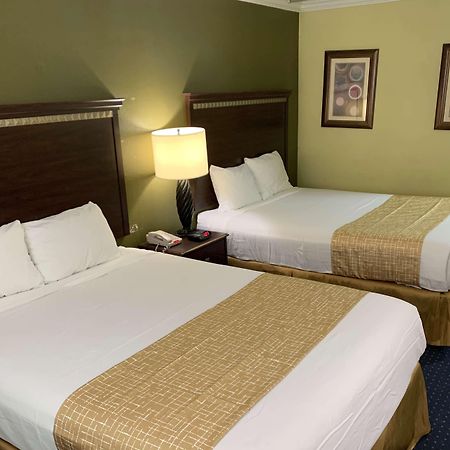 Travelodge By Wyndham Odessa Extérieur photo