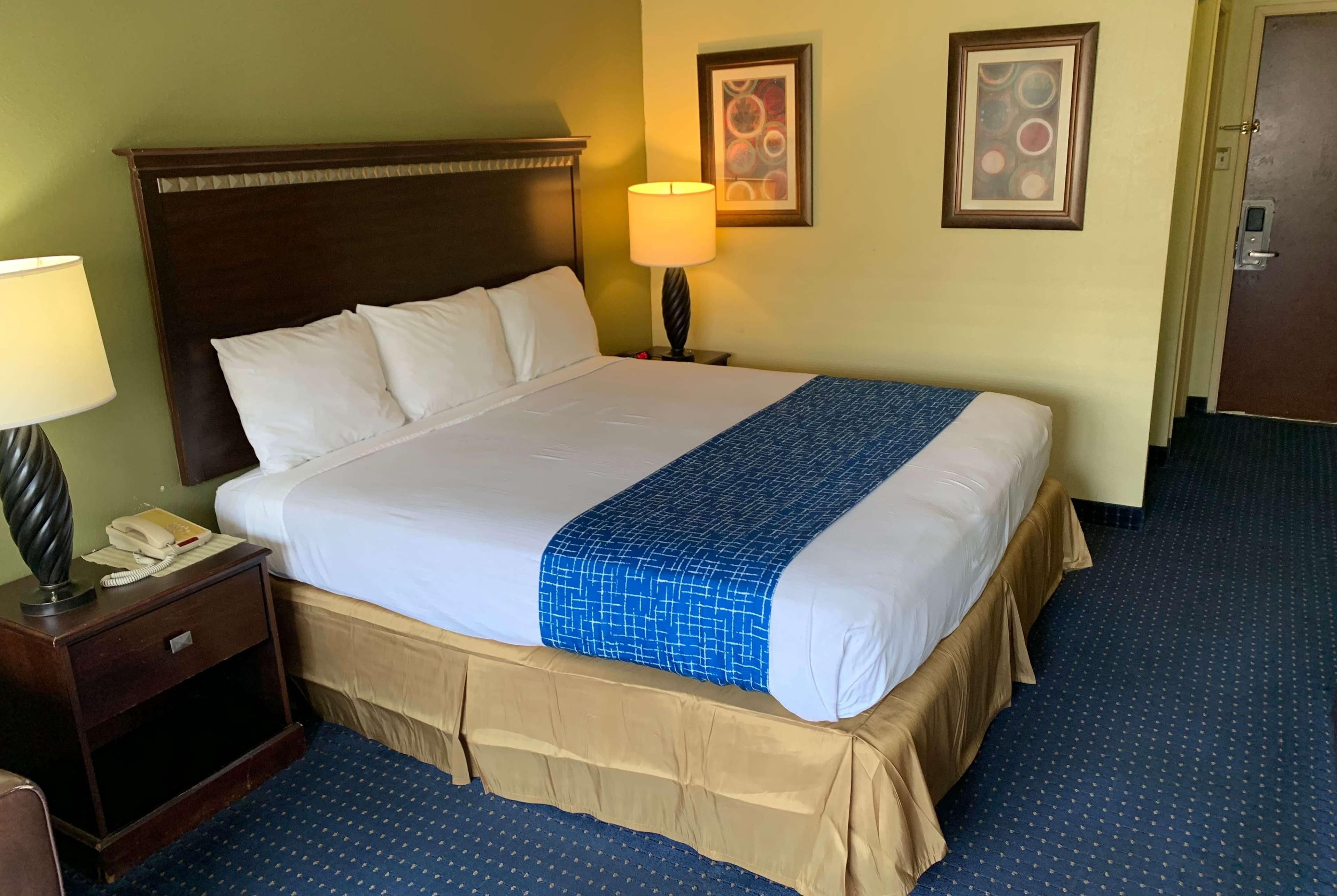 Travelodge By Wyndham Odessa Extérieur photo